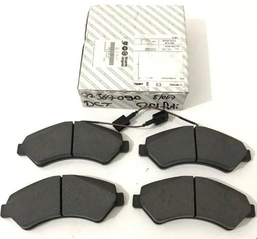 front brake pad set 77367090 - Image 1